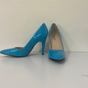 Light Blue Pointed toe Guess Heels